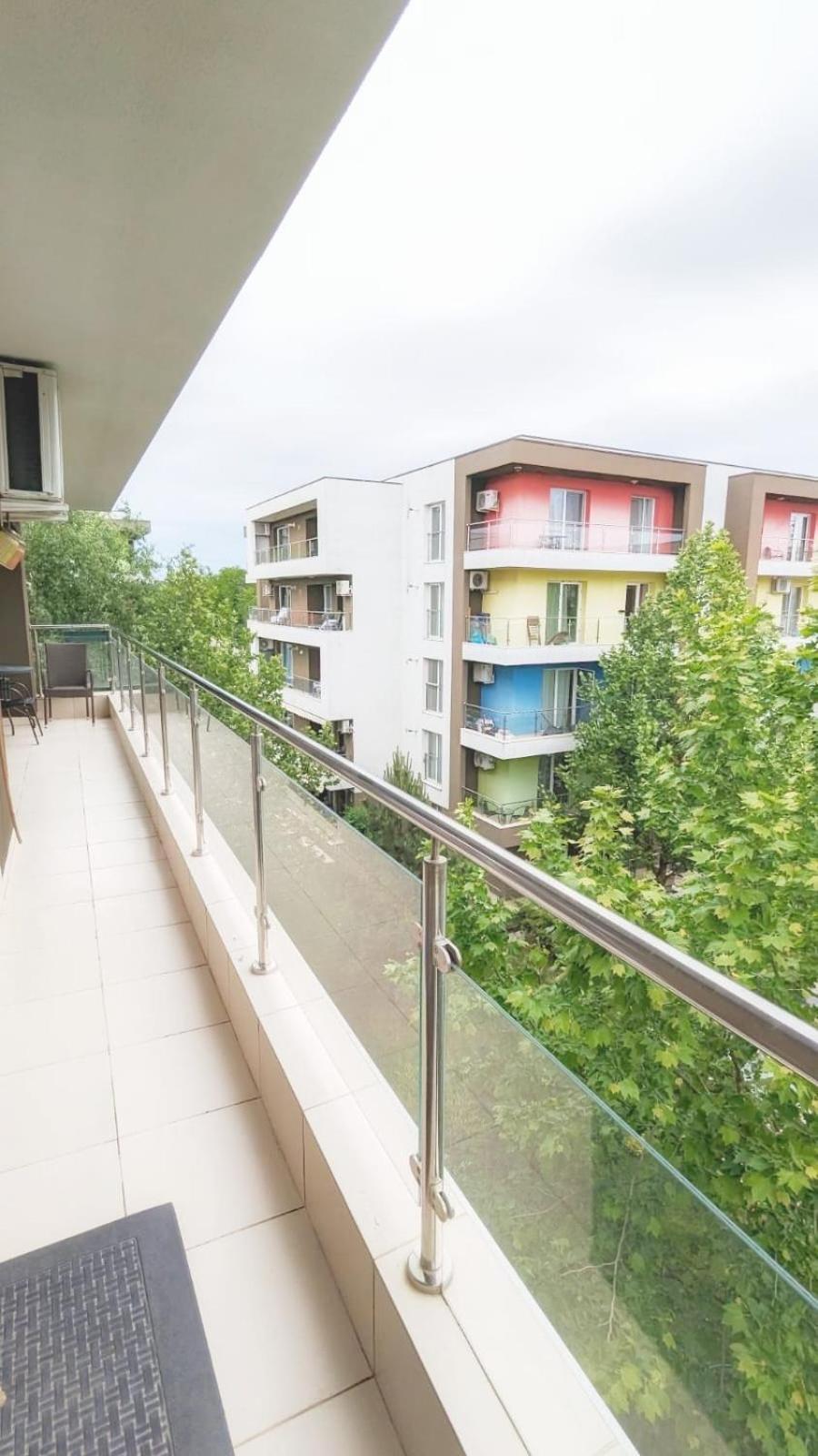 Airport Apartment 70 Squared Meters Otopeni Kültér fotó
