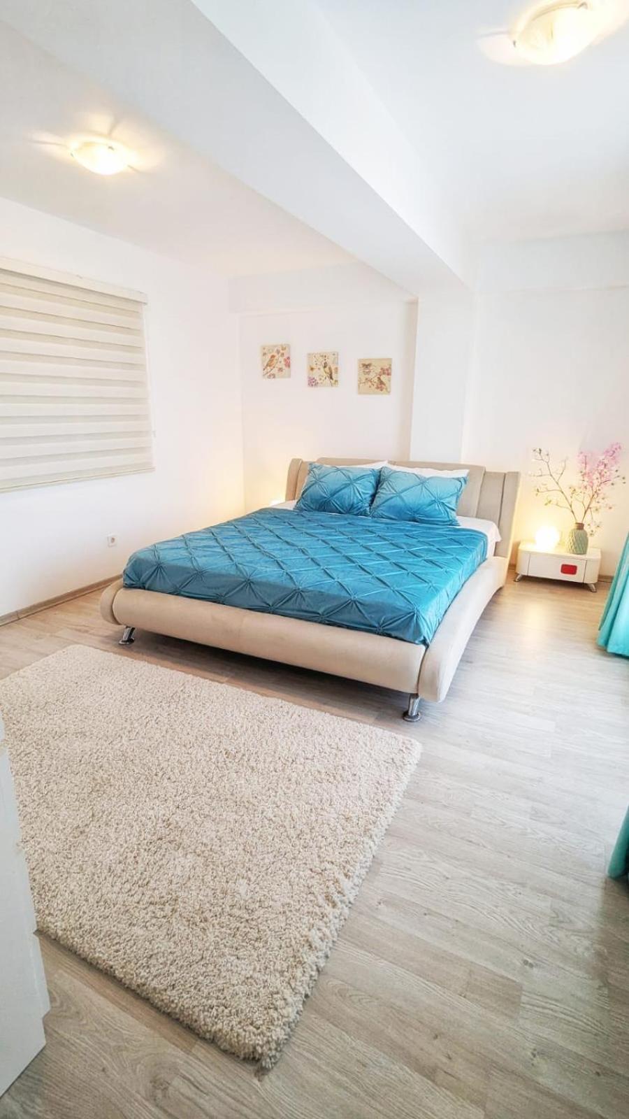 Airport Apartment 70 Squared Meters Otopeni Kültér fotó